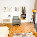 Perfect Stay
